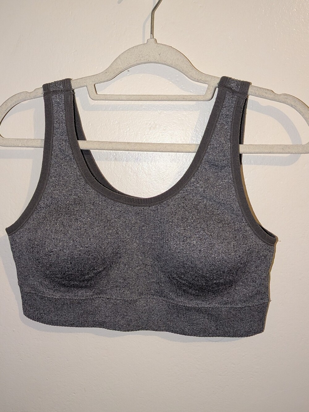 torrid Charcoal Gray Seamless Sports Bra Size 1
